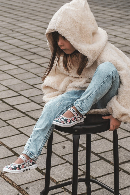 Kinderballerina's met bloemmotieven in de blauwgrijze kleur Noah