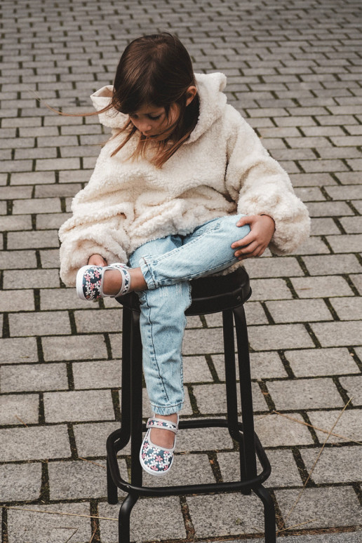 Ballerines enfant à motifs floraux de couleur bleu-gris Noah