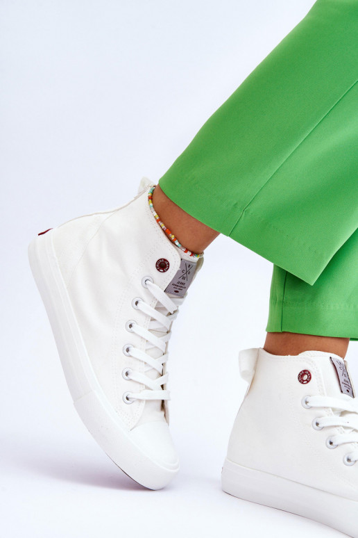 Cross Jeans LL2R4086C witte kleur vrijetijdsschoenen met een klassiek model Cross Jeans LL2R4086C witte kleur vrijetijdsschoenen met een klassiek model