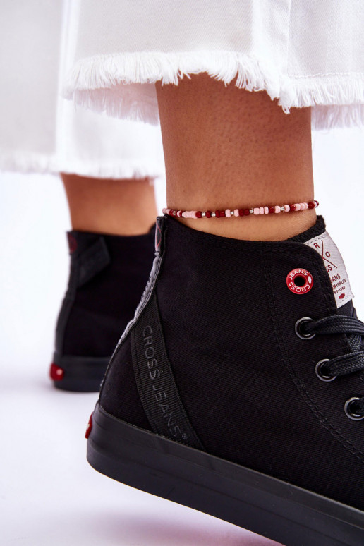 Cross Jeans LL2R4088C zwarte vrijetijdsschoenen van klassiek model Cross Jeans LL2R4088C zwarte vrijetijdsschoenen van klassiek model