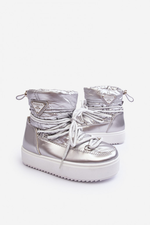 Gewärmte Kinder-Schneestiefel mit silbernen Schnürsenkeln von Colina Gewärmte Kinder-Schneestiefel mit silbernen Schnürsenkeln von Colina