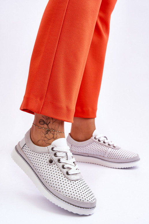 Chaussures ajourées Style sportif Couleur blanc-argent Cantare