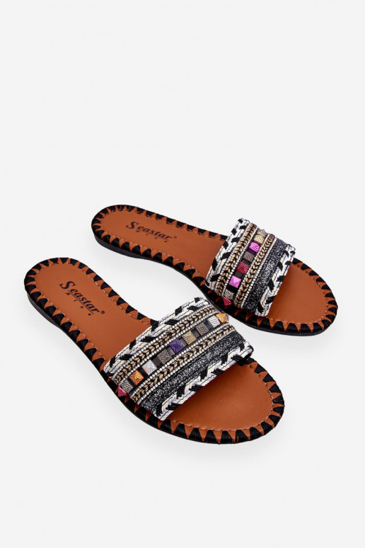 Gedecoreerde pantoffels in de kleur zwart Bellisa Gedecoreerde pantoffels in de kleur zwart Bellisa