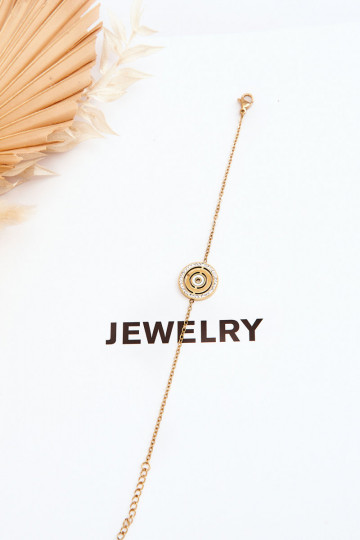 Le bracelet est en or 2