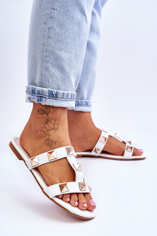 Chaussons de couleur blanc Mercure Chaussons de couleur blanc Mercure