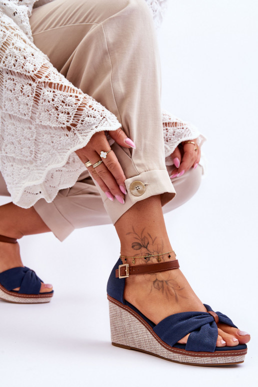 Damessandalen in de donkerblauwe kleur Daphne Damessandalen in de donkerblauwe kleur Daphne