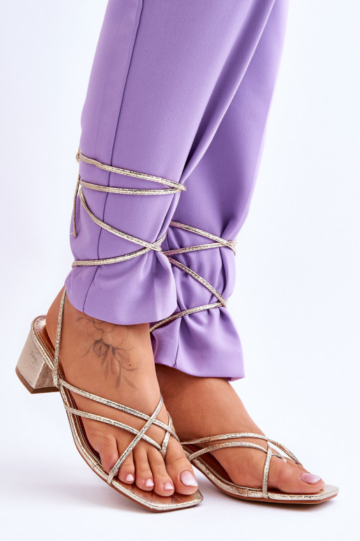 Chaussures à talons hauts avec lanières couleur or Secret Love