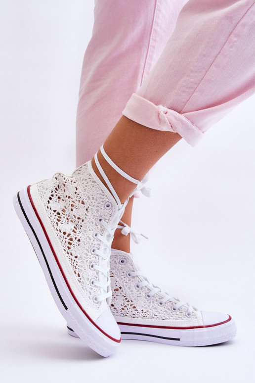 Chaussures décontractées Cornella avec motifs en dentelle Chaussures décontractées Cornella avec motifs en dentelle
