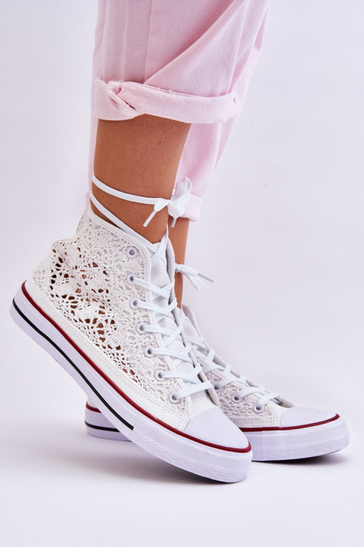 Chaussures décontractées Cornella avec motifs en dentelle Chaussures décontractées Cornella avec motifs en dentelle