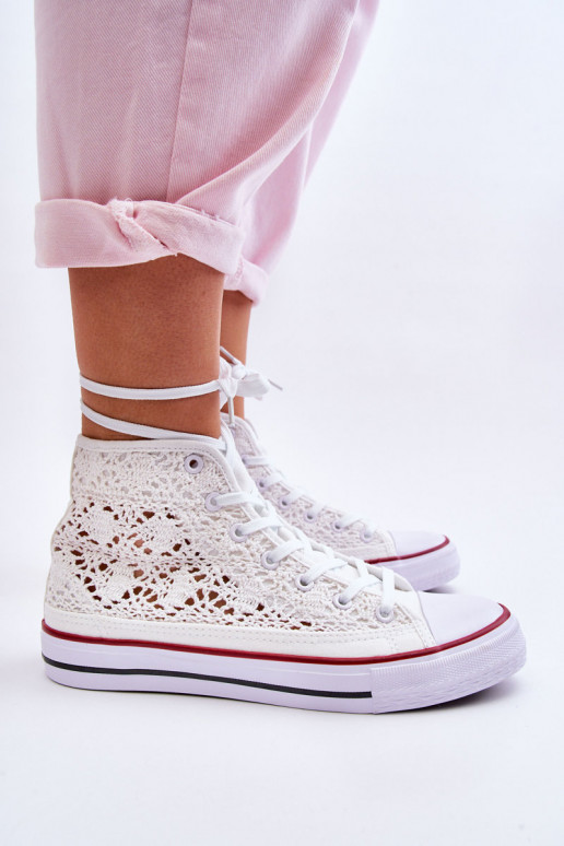 Chaussures décontractées Cornella avec motifs en dentelle Chaussures décontractées Cornella avec motifs en dentelle