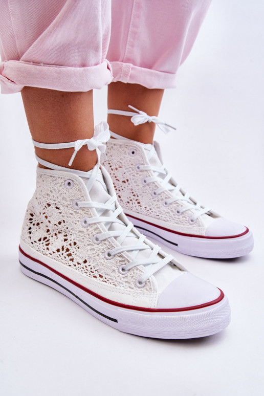 Chaussures décontractées Cornella avec motifs en dentelle Chaussures décontractées Cornella avec motifs en dentelle