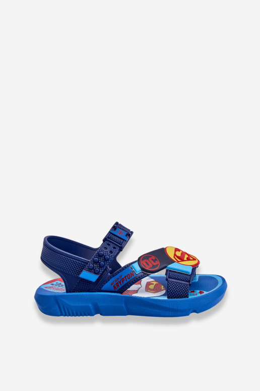 Sandales enfant Superman Grendene Kids JJ385050 couleur bleu Sandales enfant Superman Grendene Kids JJ385050 couleur bleu