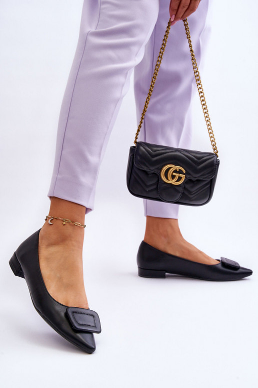 Ballerines modèle classique avec ornements de couleur noire Rivea Ballerines modèle classique avec ornements de couleur noire Rivea