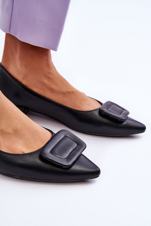 Ballerines modèle classique avec ornements de couleur noire Rivea