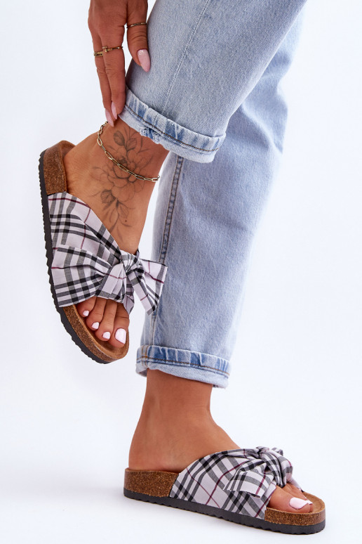 Slippers met linten met een platform in grijs Vero Slippers met linten met een platform in grijs Vero