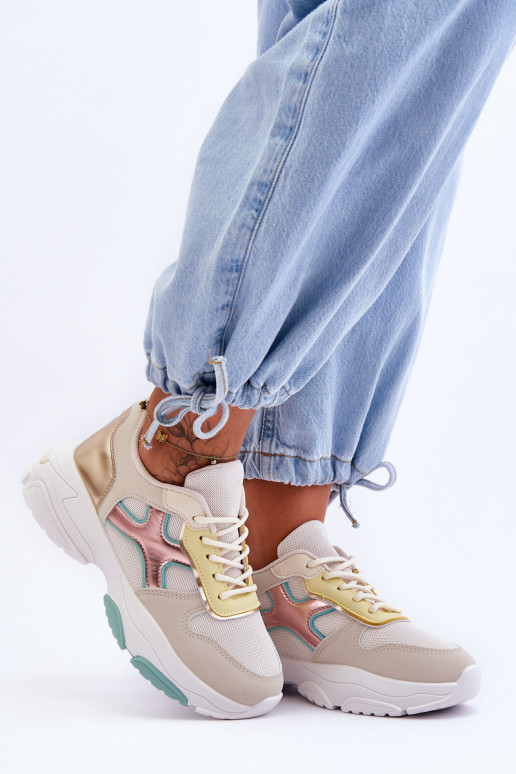 Sneakers model schoenen met veters in diverse kleuren van Cortes Sneakers model schoenen met veters in diverse kleuren van Cortes