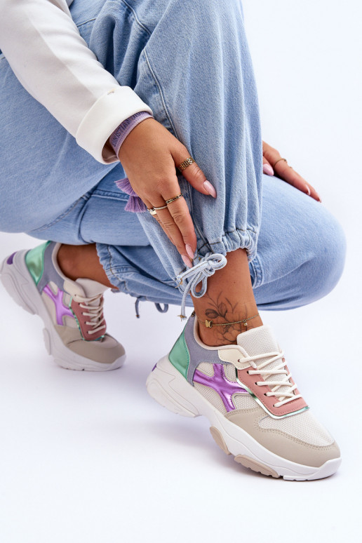 Baskets modèle chaussures à lacets couleur beige-vert Cortes Baskets modèle chaussures à lacets couleur beige-vert Cortes