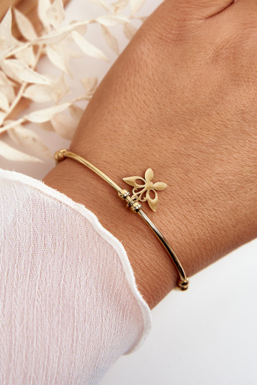 Le bracelet est en or