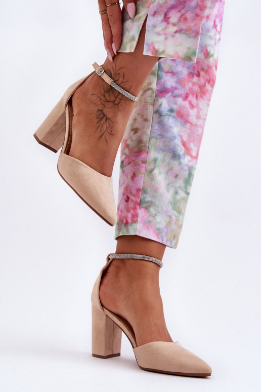 Chaussures en daim avec œillets scintillants de couleur beige Diamond