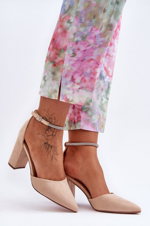 Chaussures en daim avec œillets scintillants de couleur beige Diamond