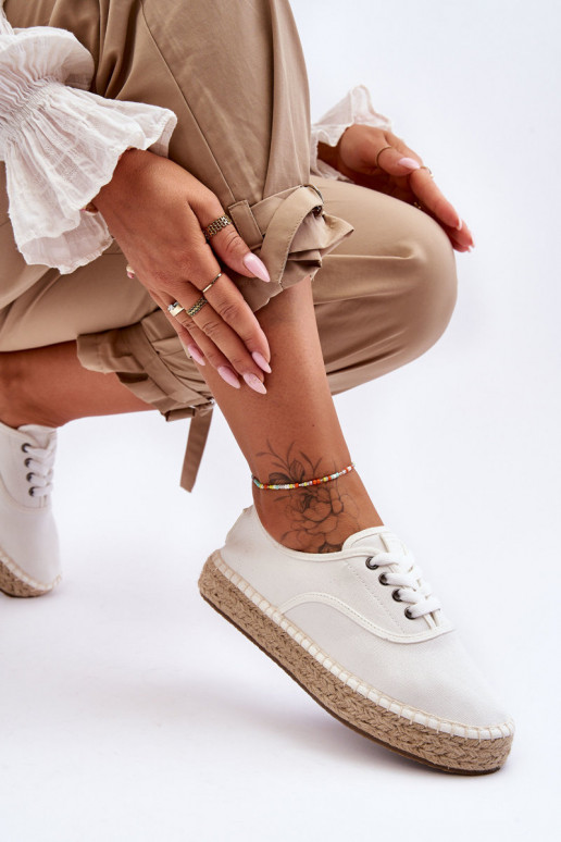 Schnür-Freizeitschuhe Espadrilles Big Star LL274833 weiße Farbe