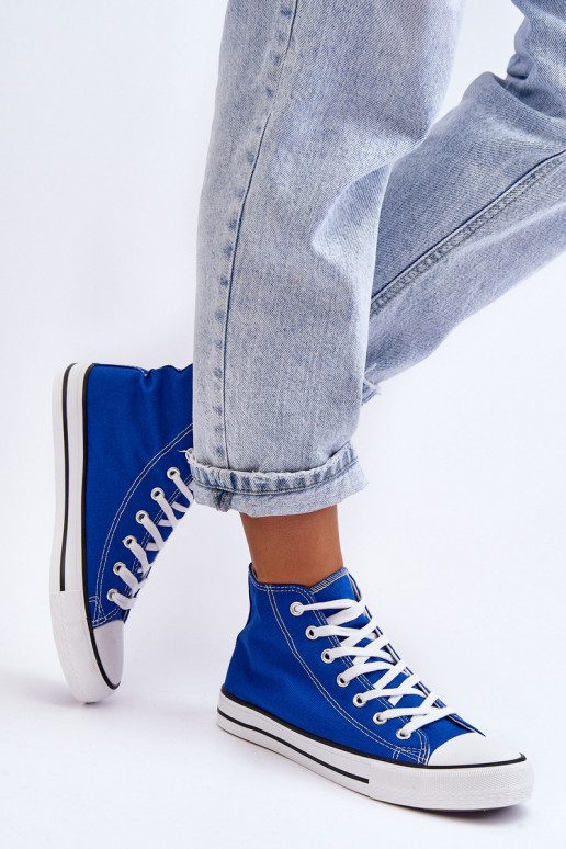 Klassiek model sneakers in de blauwe kleur Remos