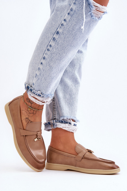 Mocassins pour femmes modèle classique de couleur marron Cortez