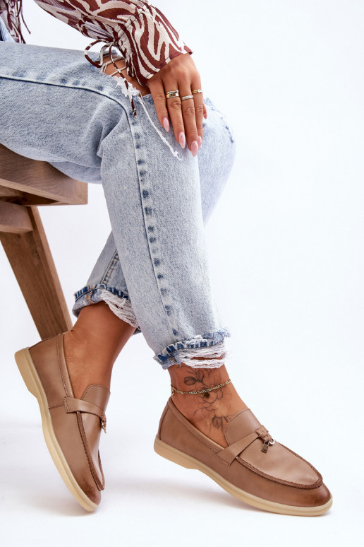 Mocassins pour femmes modèle classique de couleur marron Cortez