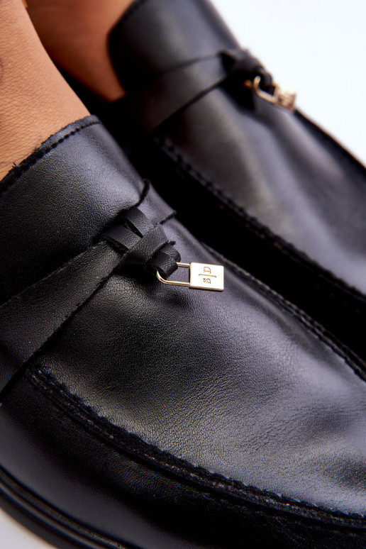 Klassiek model damesmocassins in de kleur zwart Cortez