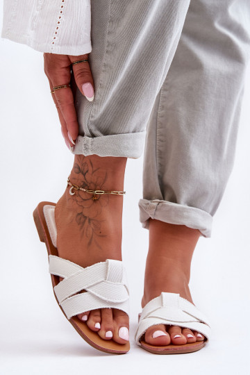 Pantoffels witte kleur Aversa 2