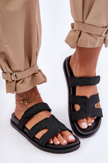 Slippers met zelfklevende sluitingen in zwart Jose