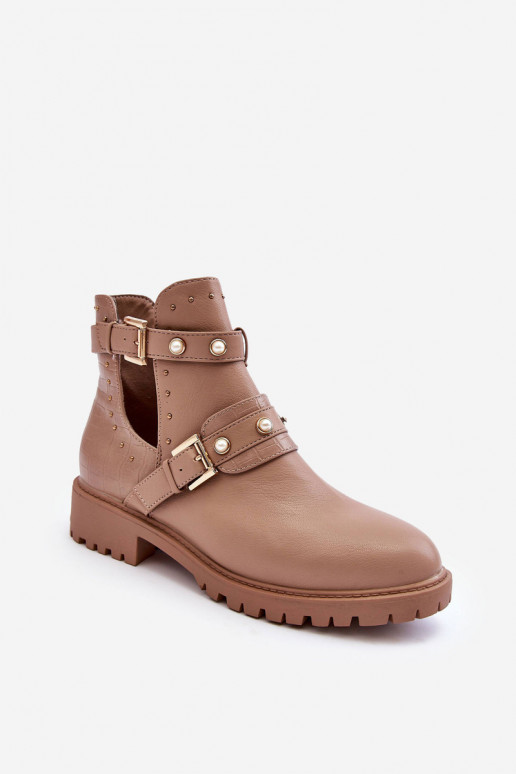 Dames enkellaarsjes met kunstparels in beige kleur Clarisa Dames enkellaarsjes met kunstparels in beige kleur Clarisa