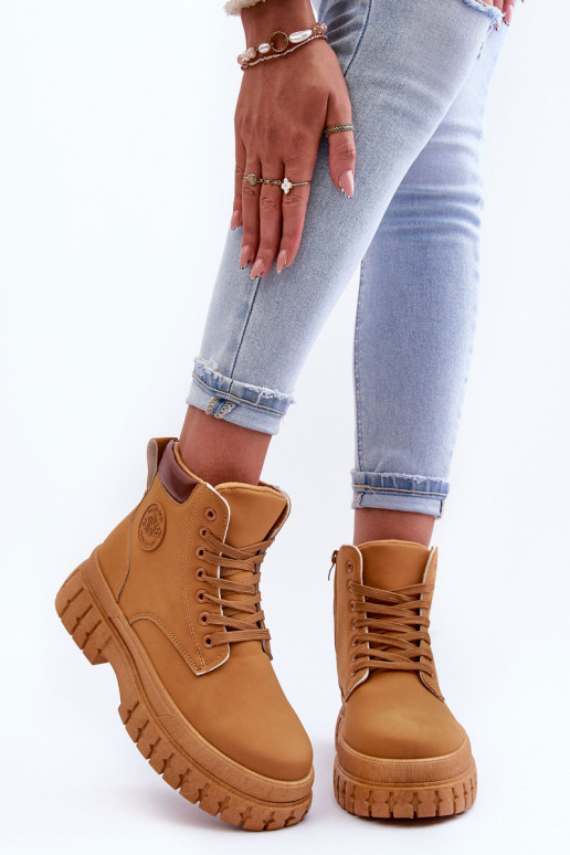 schoenen met een platform in de bruine kleur Calys schoenen met een platform in de bruine kleur Calys