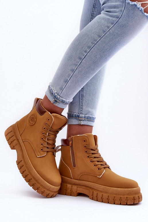 Schuhe mit Plateau in brauner Farbe Calys Schuhe mit Plateau in brauner Farbe Calys