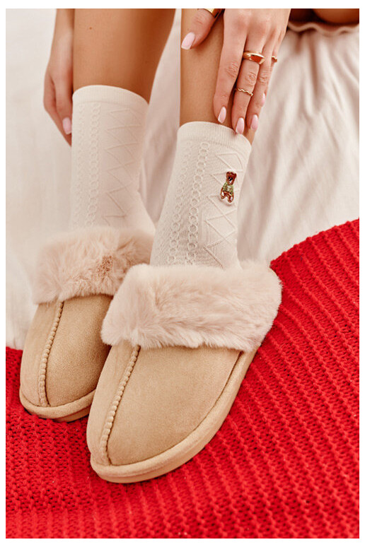 Chaussons avec fourrure en ivoire Pinky