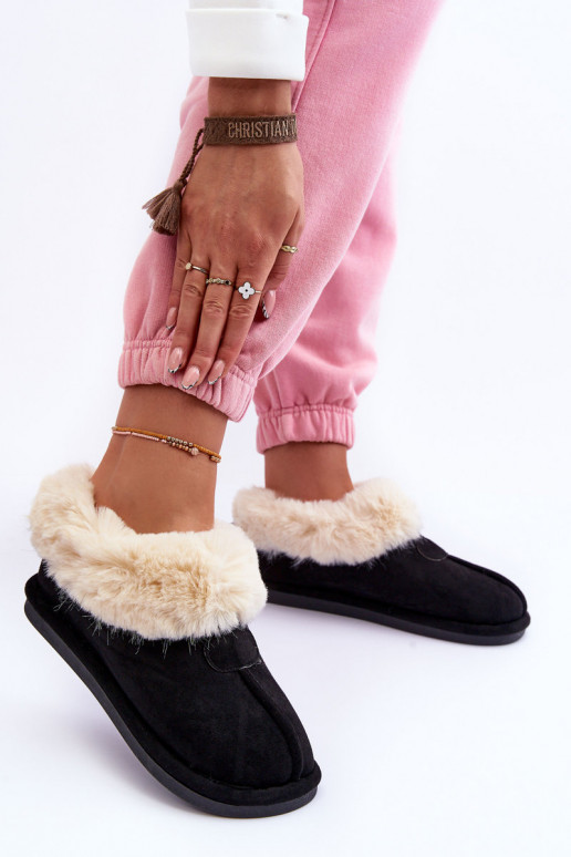 Chaussons avec fourrure de couleur noire Lanoze