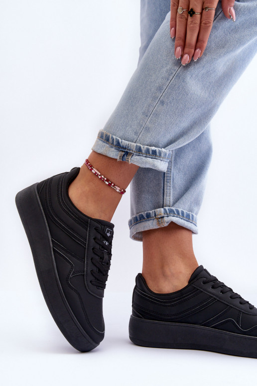 sportschoenen met platform in de zwarte kleur Pudina