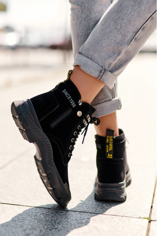 verwarmd van suède Dameslaarzen in de kleur zwart Jailina verwarmd van suède Dameslaarzen in de kleur zwart Jailina