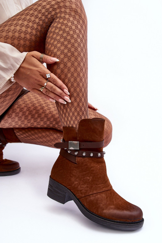 Warme Stiefel mit Absatz in brauner Farbe Effie Warme Stiefel mit Absatz in brauner Farbe Effie