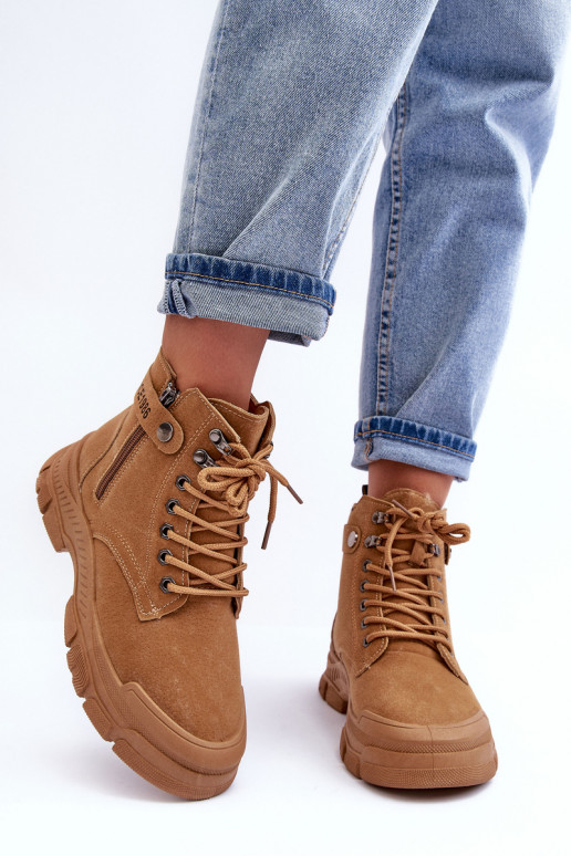 Gewärmt aus Wildleder Damenstiefel braun Farbe Jailina