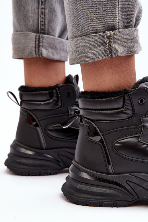 verwarmde sportschoenen met veters in de kleur zwart Dejana verwarmde sportschoenen met veters in de kleur zwart Dejana