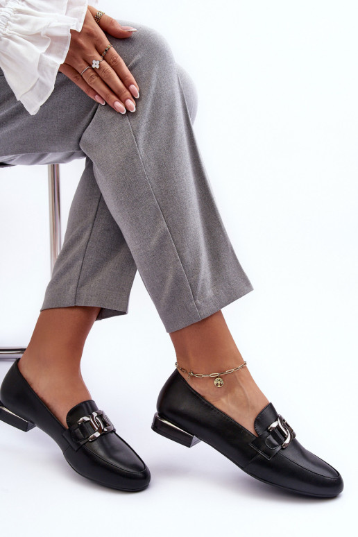 Damenmokassins mit Ornamenten in Schwarz Camilena Damenmokassins mit Ornamenten in Schwarz Camilena