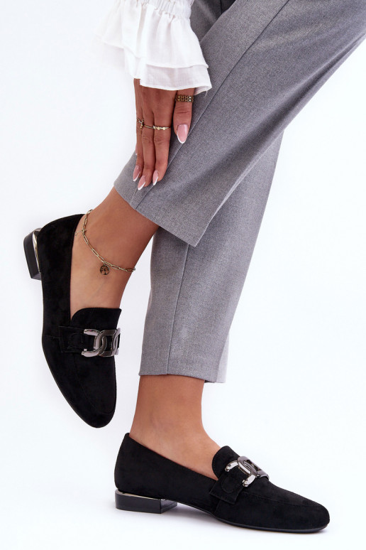 Damenmokassins mit Ornamenten in schwarzer Farbe Camilena - Zamsz Damenmokassins mit Ornamenten in schwarzer Farbe Camilena - Zamsz