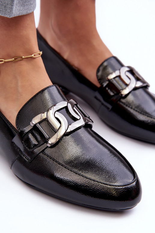 mocassins pour femmes effet laqué avec ornements en noir Camilena