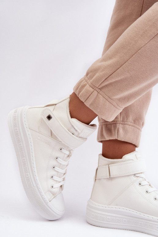 Chaussures de loisirs réchauffées avec une plateforme Big Star couleur blanche MM274006