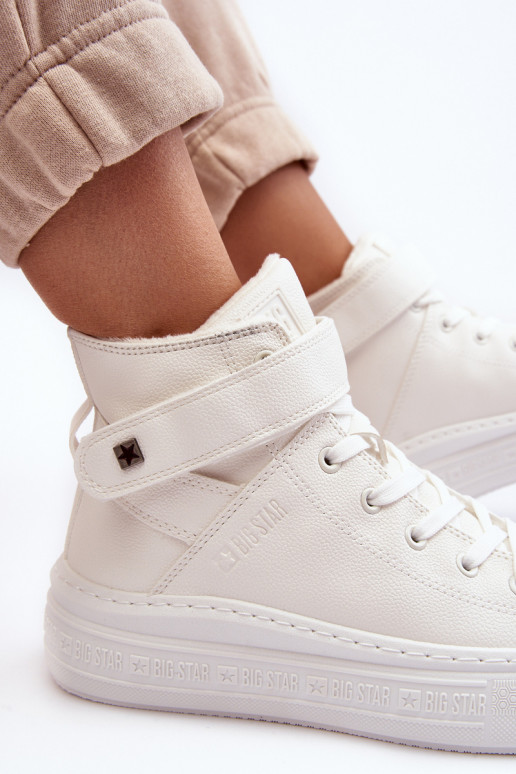 Chaussures de loisirs réchauffées avec une plateforme Big Star couleur blanche MM274006