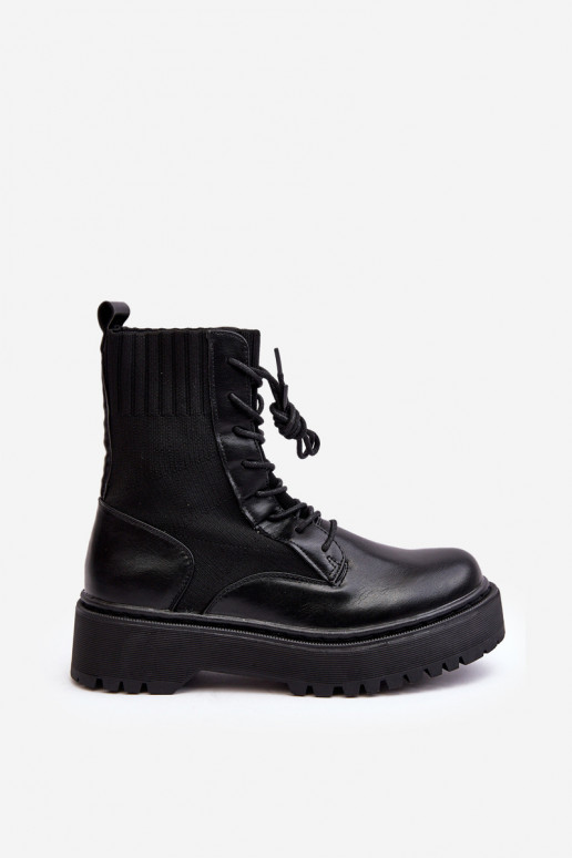 Stiefel mit sockenartiger Sohle und Schnürsenkeln in der Farbe Schwarz von Dedinva