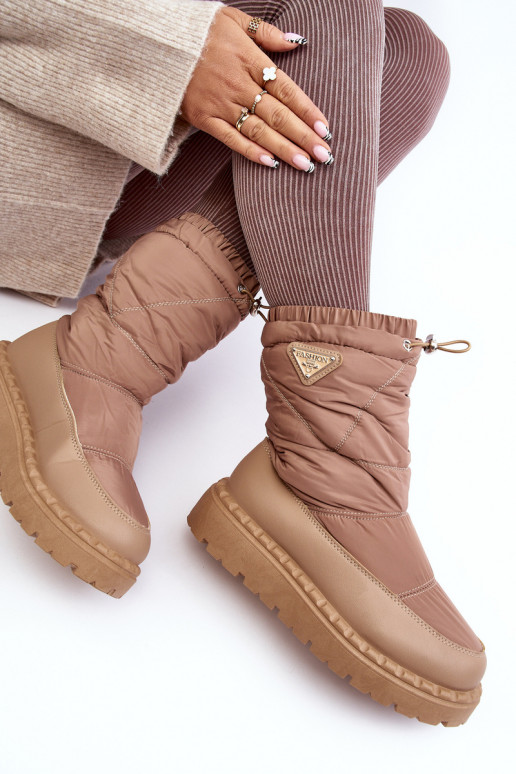 Schneestiefel mit massiver Sohle beige Lureta Schneestiefel mit massiver Sohle beige Lureta