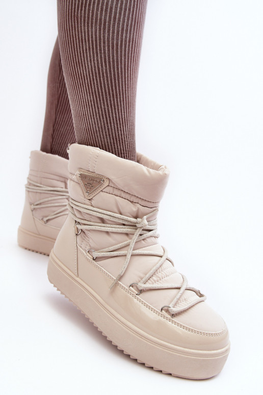Schneestiefel mit Plateau und stylischen Details in Beige Fleure