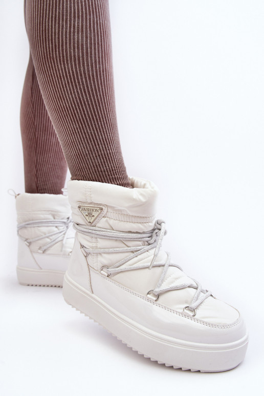 snowboots met plateau en stijlvolle details in witte kleur Fleure snowboots met plateau en stijlvolle details in witte kleur Fleure